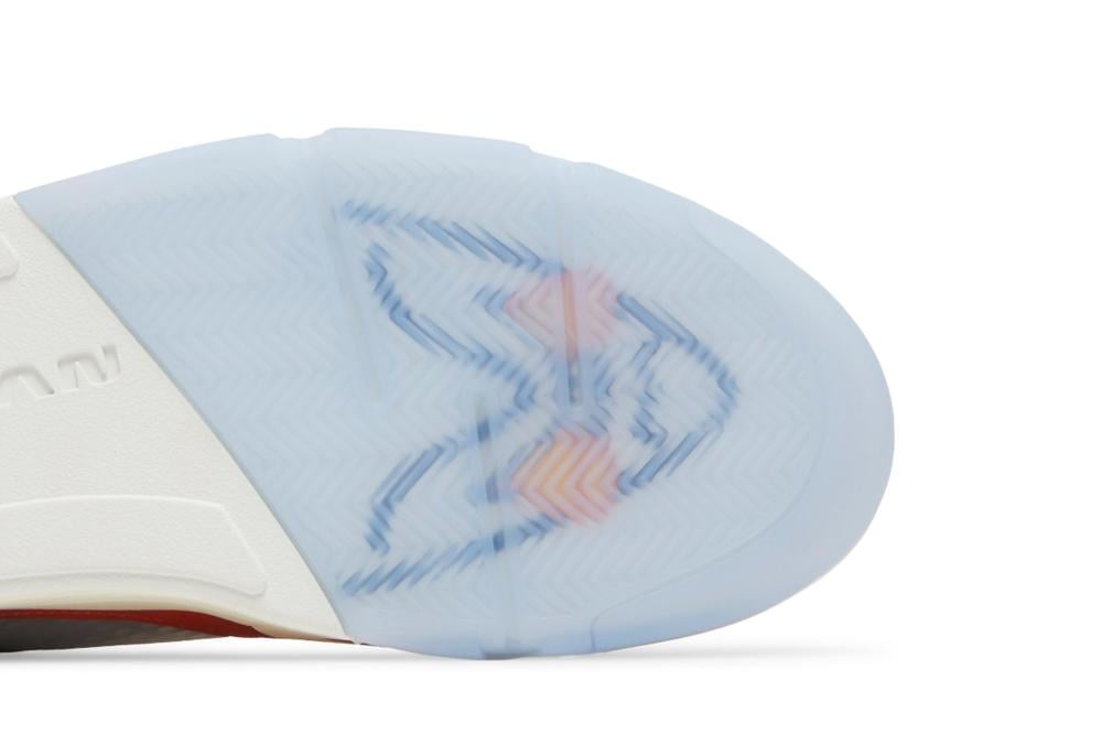 Air Jordan 5 Retro Low 'Doernbecher 2022'