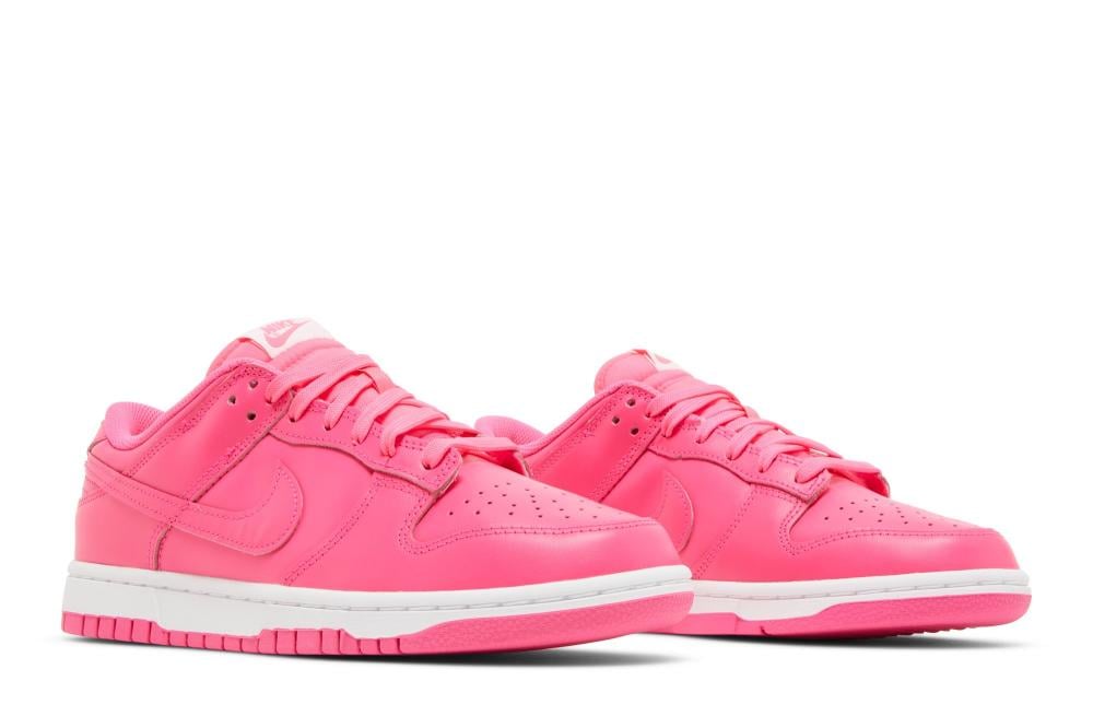 Wmns Dunk Low 'Hyper Pink'