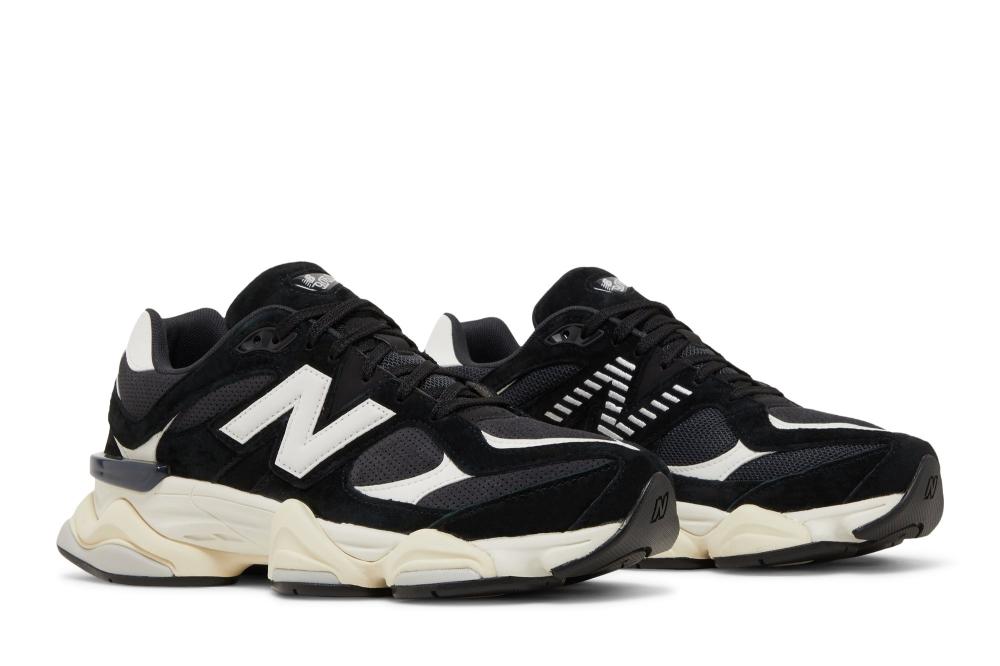 9060 'Black White'