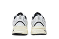 530 'White Metallic Silver'