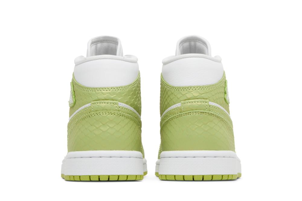 Wmns Air Jordan 1 Mid SE 'Green Python'