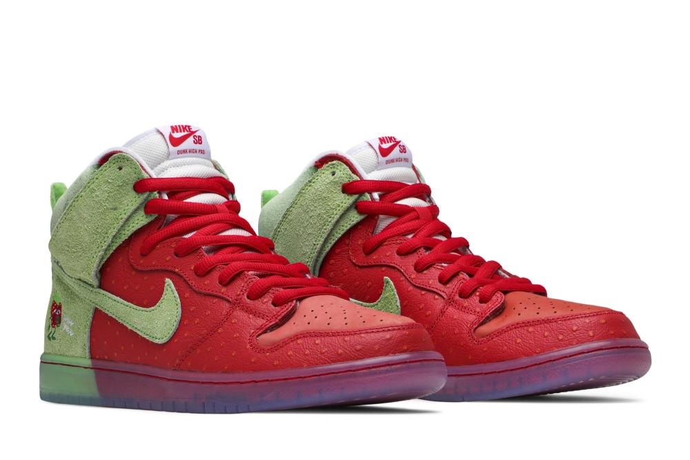 Dunk High SB 'Strawberry Cough'