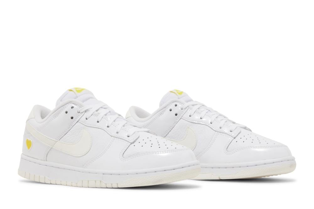 Wmns Dunk Low 'Valentine's Day - Yellow Heart'