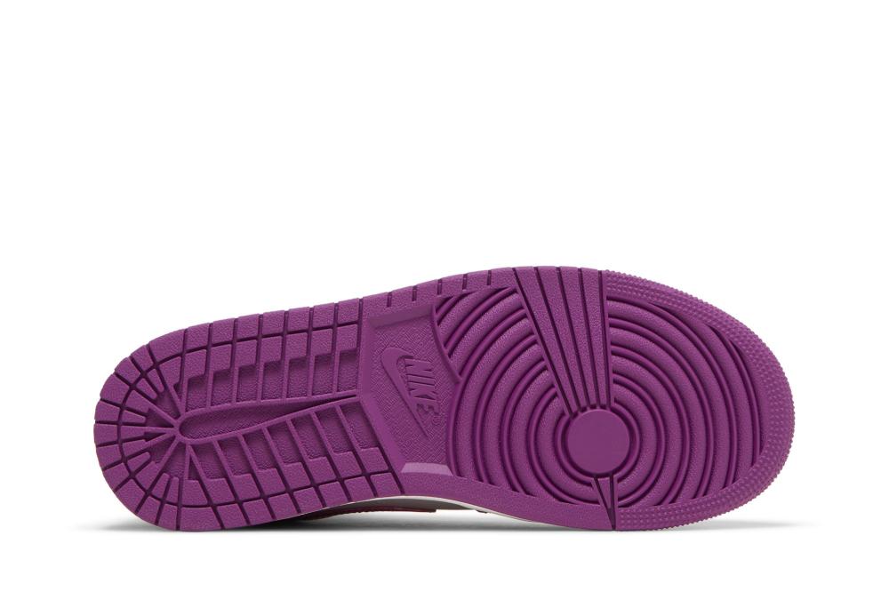 Wmns Air Jordan 1 Mid 'Magenta'