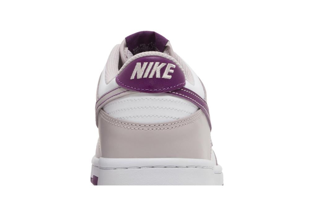 Dunk Low GS 'Platinum Violet'