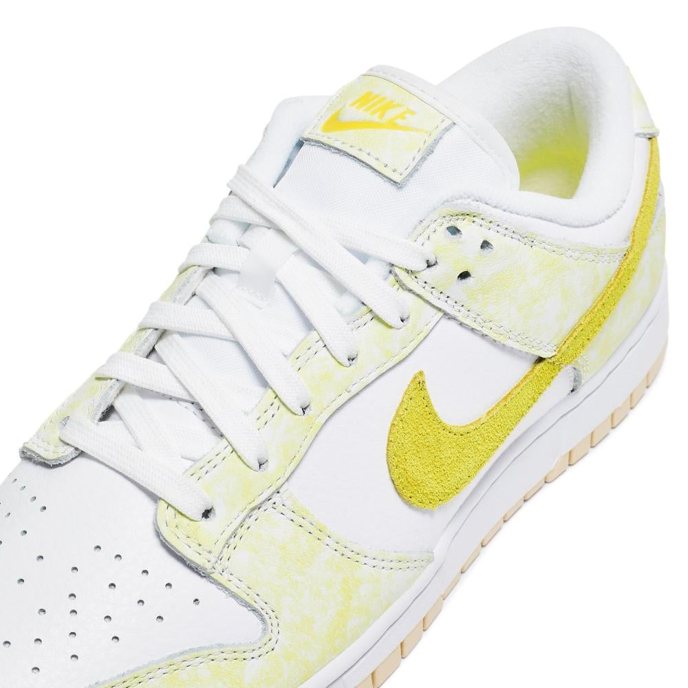 Wmns Dunk Low OG 'Yellow Strike'