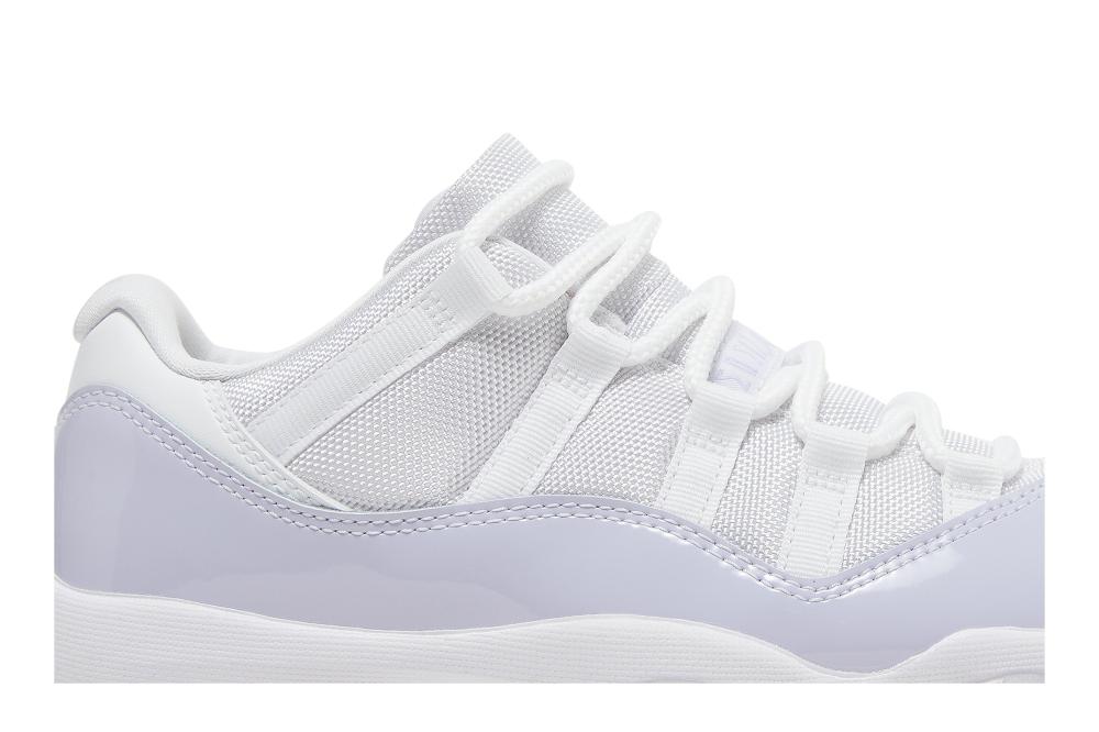 Wmns Air Jordan 11 Retro Low 'Pure Violet'