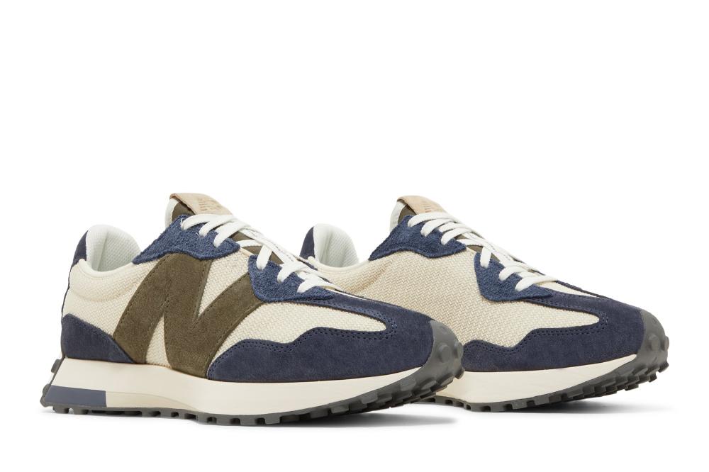 327 'Beige Navy'
