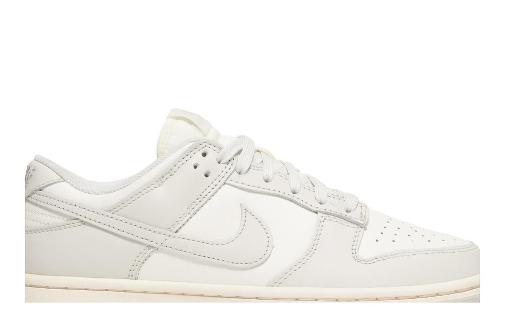 Wmns Dunk Low 'Light Bone'