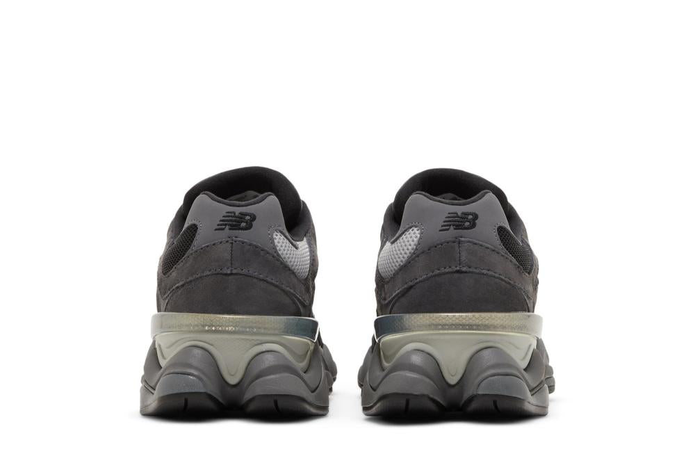 9060 'Black Castlerock'
