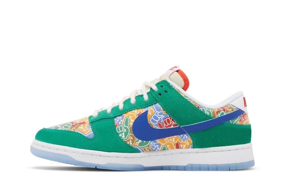 Dunk Low 'Foam Finger'