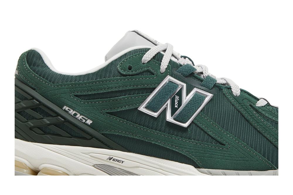 1906R 'Nightwatch Green'