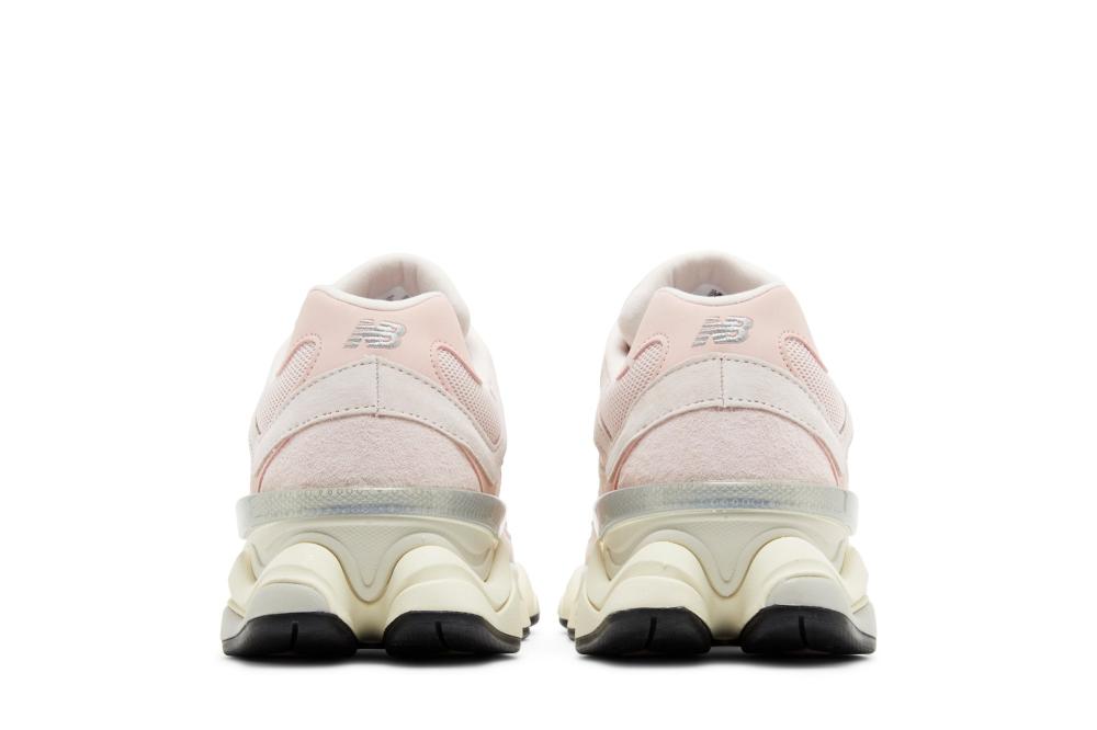 9060 'Pink Haze'