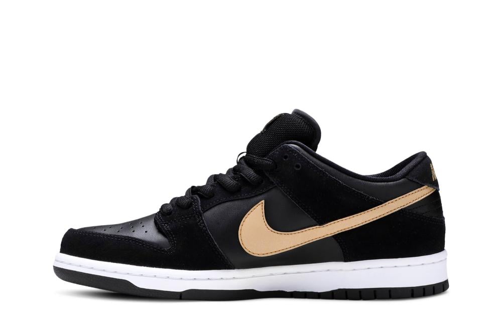 Dunk Low SB Pro 'Metallic Gold'