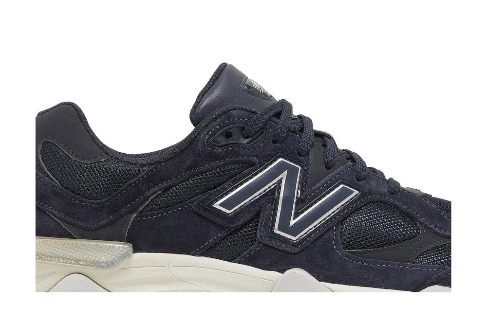 9060 'Eclipse Navy'