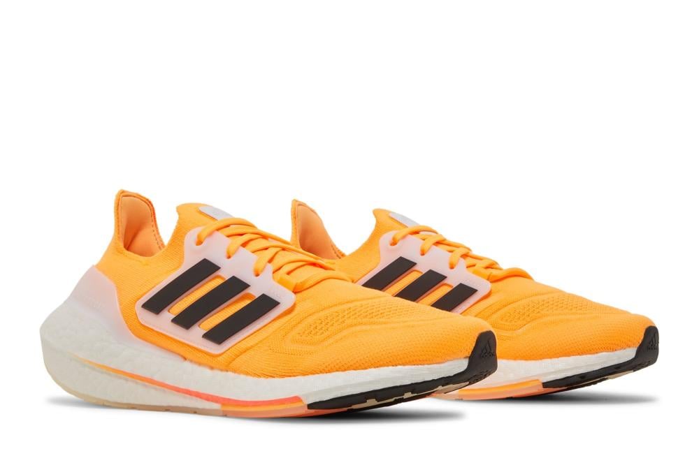 UltraBoost 22 'Flash Orange'