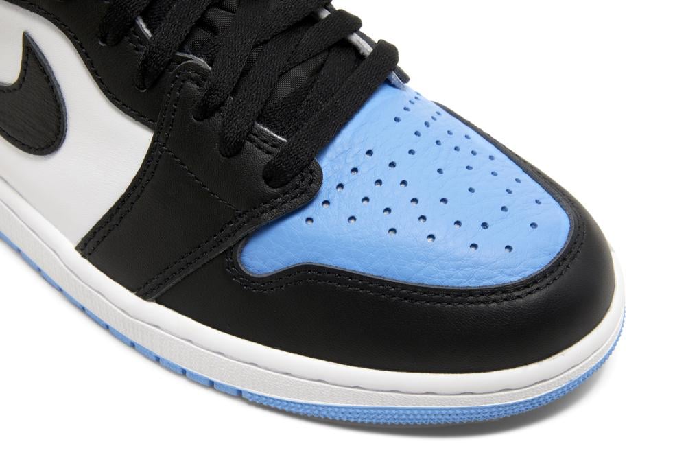 Air Jordan 1 Retro High OG 'UNC Toe'