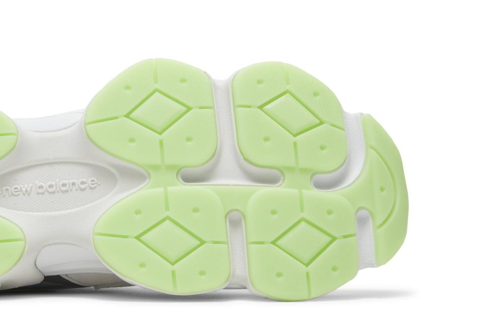 DTLR x 9060 'Glow'