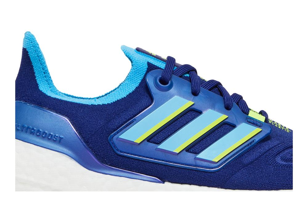 UltraBoost 22 'Legacy Indigo Solar Yellow'