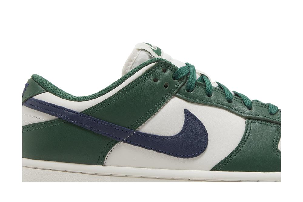 Wmns Dunk Low 'Gorge Green'