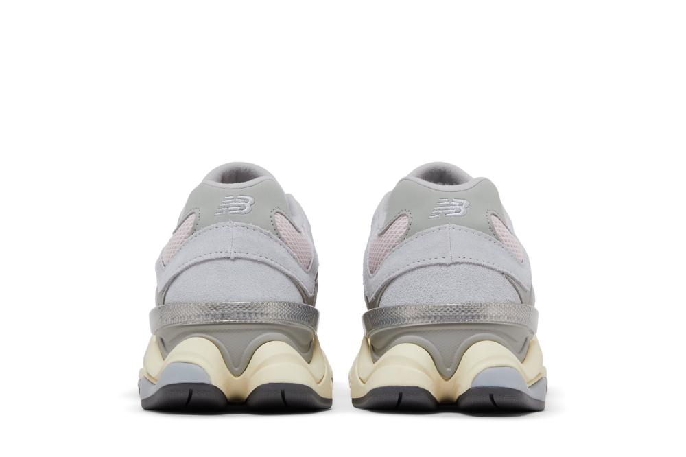9060 'Granite'