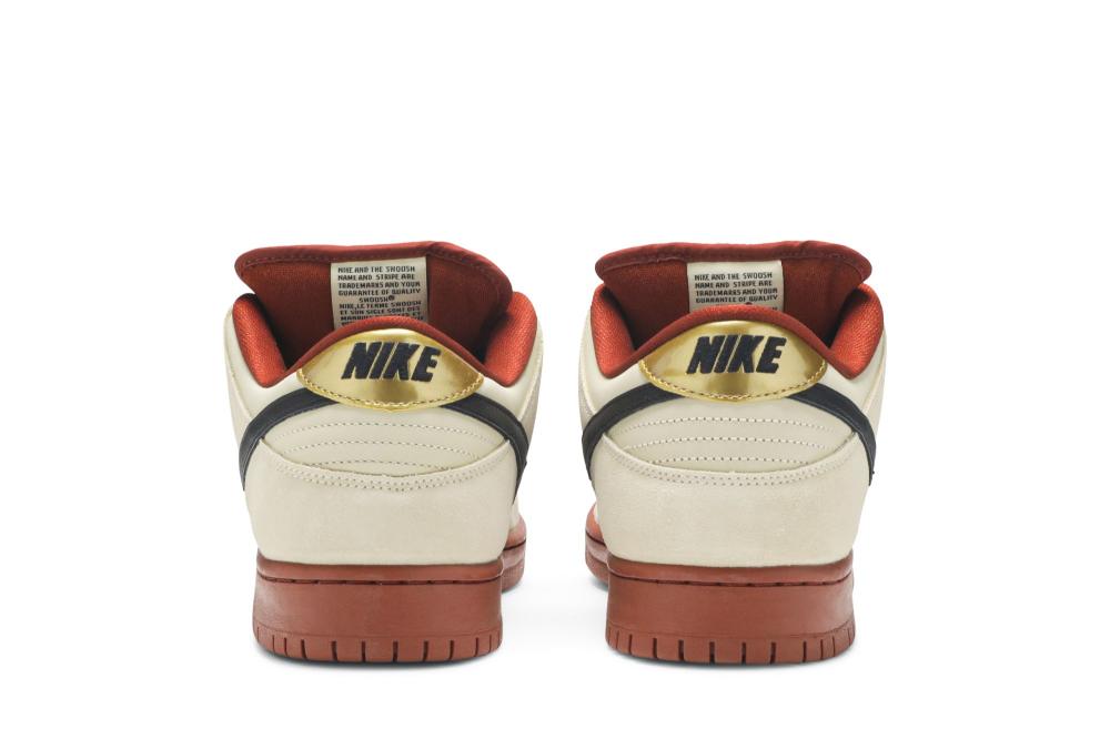 Dunk Low SB 'Muslin'