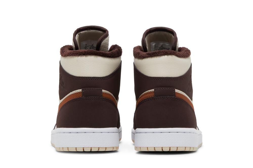 Wmns Air Jordan 1 Mid SE 'Cream Dark Chocolate'