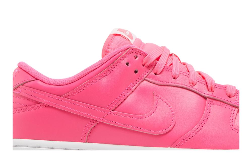 Wmns Dunk Low 'Hyper Pink'