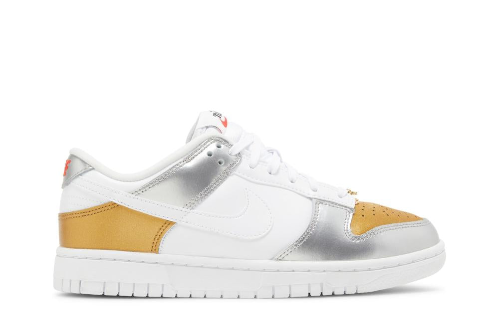 Wmns Dunk Low SE 'Silver Gold Metallic'