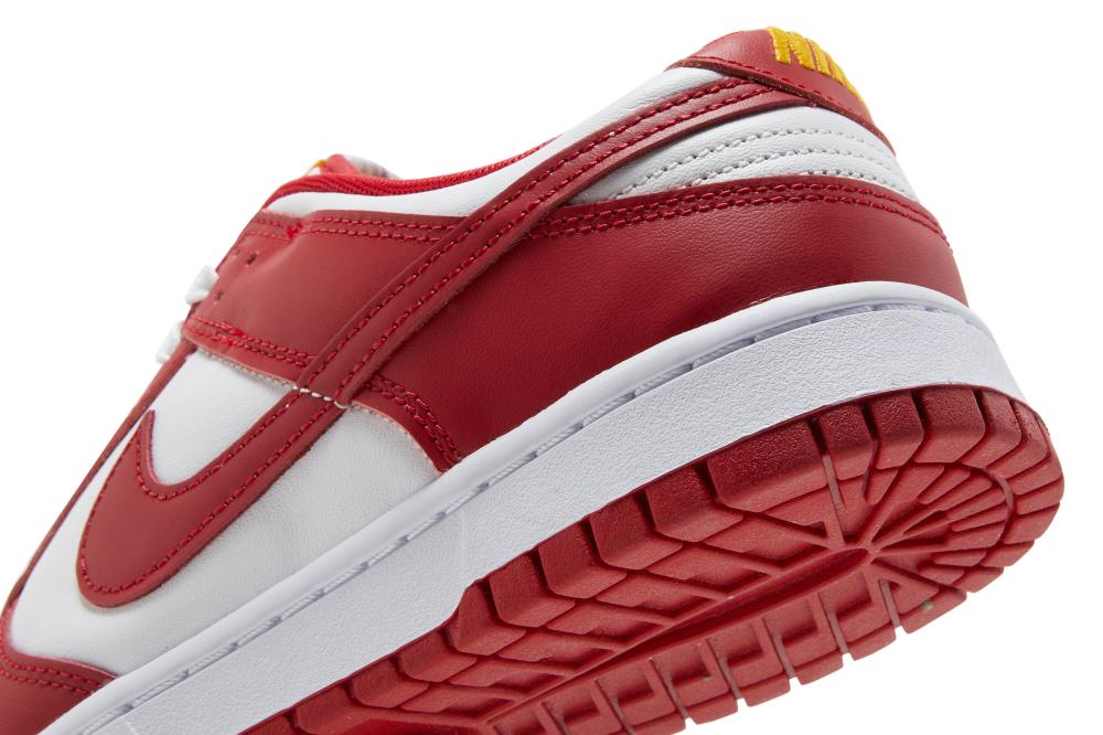 Dunk Low 'Gym Red'