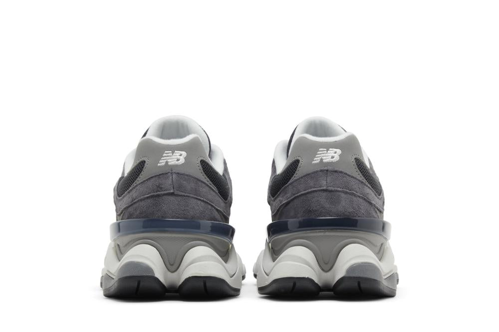 9060 'Dark Grey'