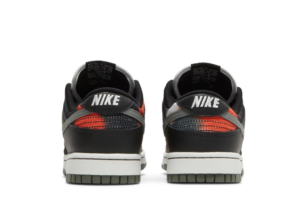 Dunk Low 'Graffiti Pack - Black Red'