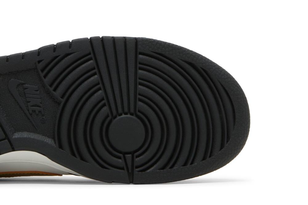 Dunk Low GS 'Off Noir Metallic Pewter'