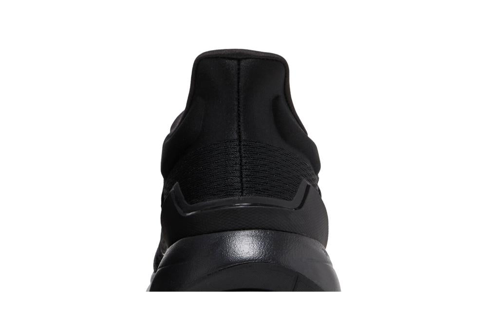 EQ21 Run 'Triple Black'