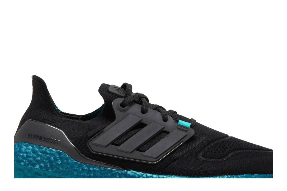 UltraBoost 22 'Black Mint Rush'