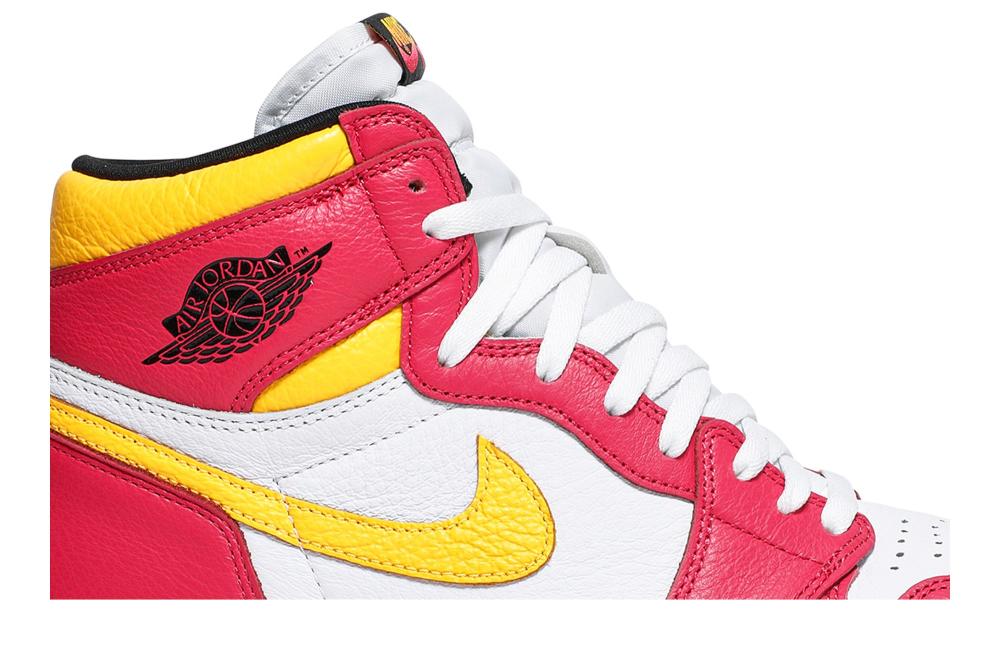 Air Jordan 1 Retro High OG 'Light Fusion Red'
