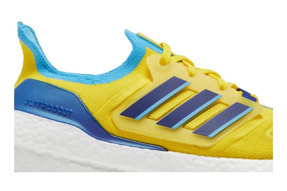 UltraBoost 22 'Yellow Sky Rush'