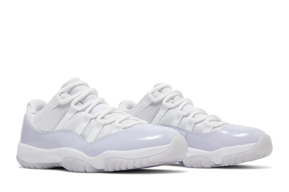 Wmns Air Jordan 11 Retro Low 'Pure Violet'