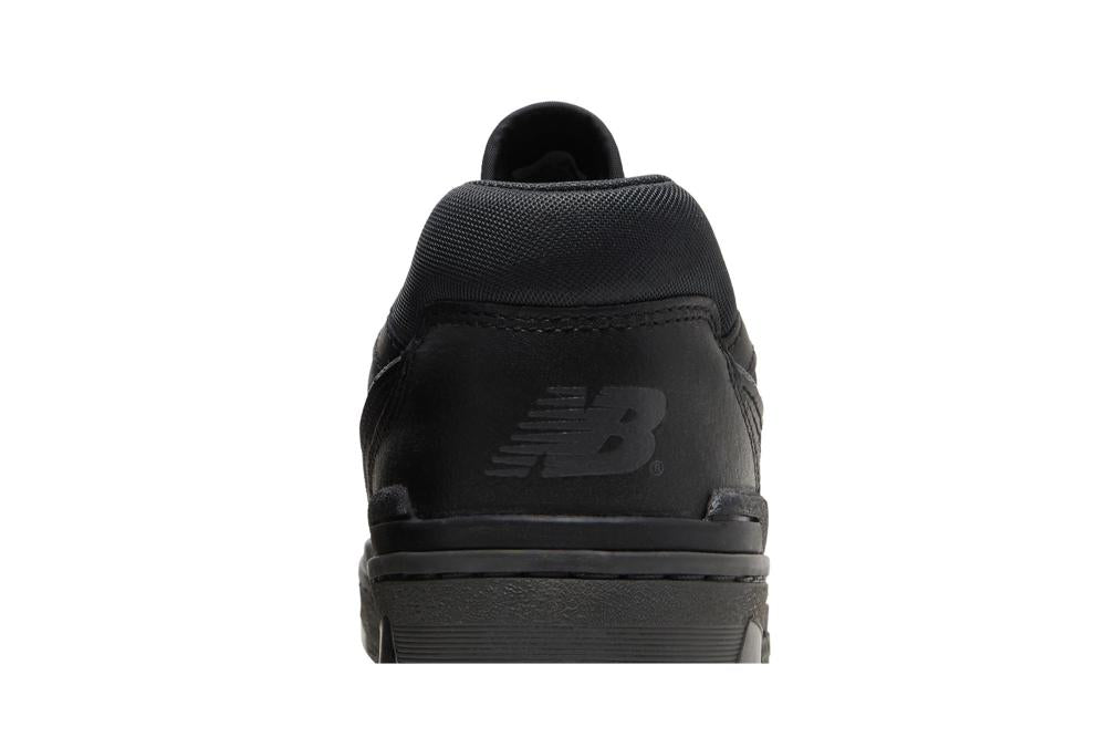 550 'Triple Black'