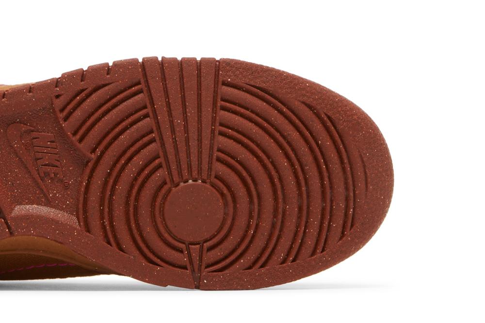 Wmns Dunk Low Disrupt 2 'Desert Bronze'