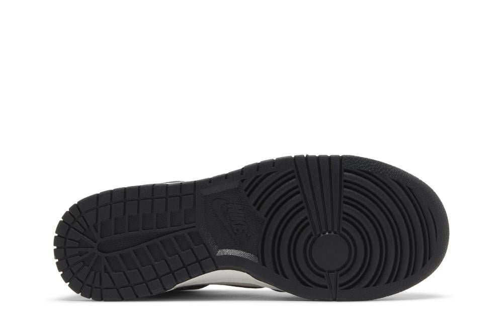 Dunk Mid 'Canvas Panda'