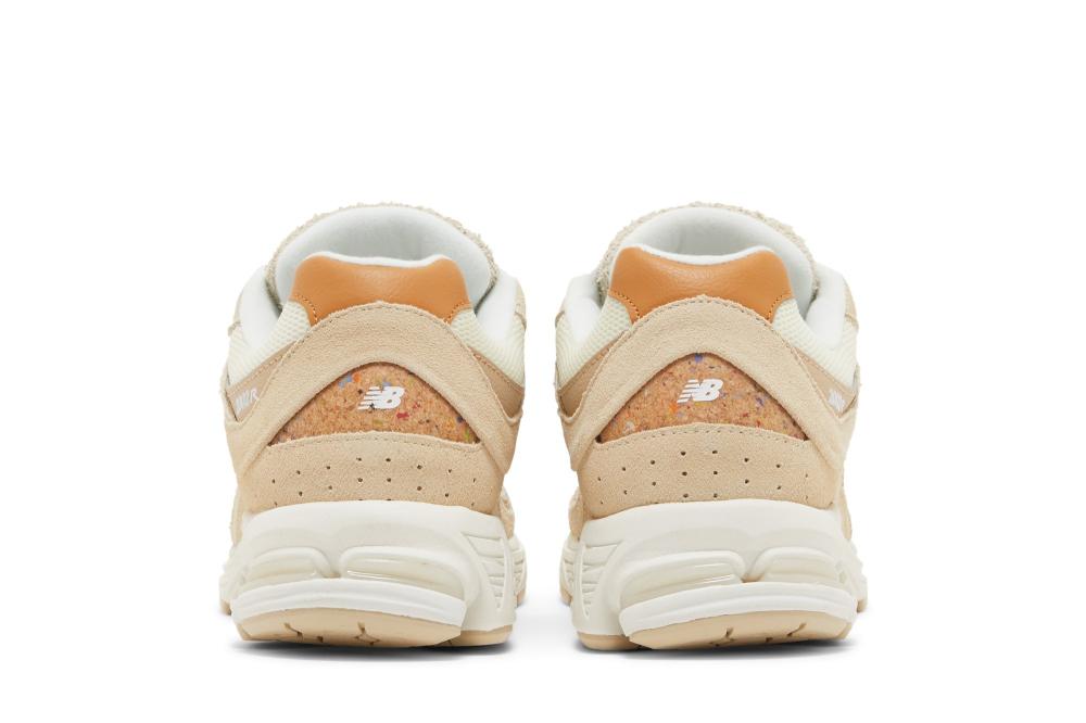 2002R 'Sandstone'