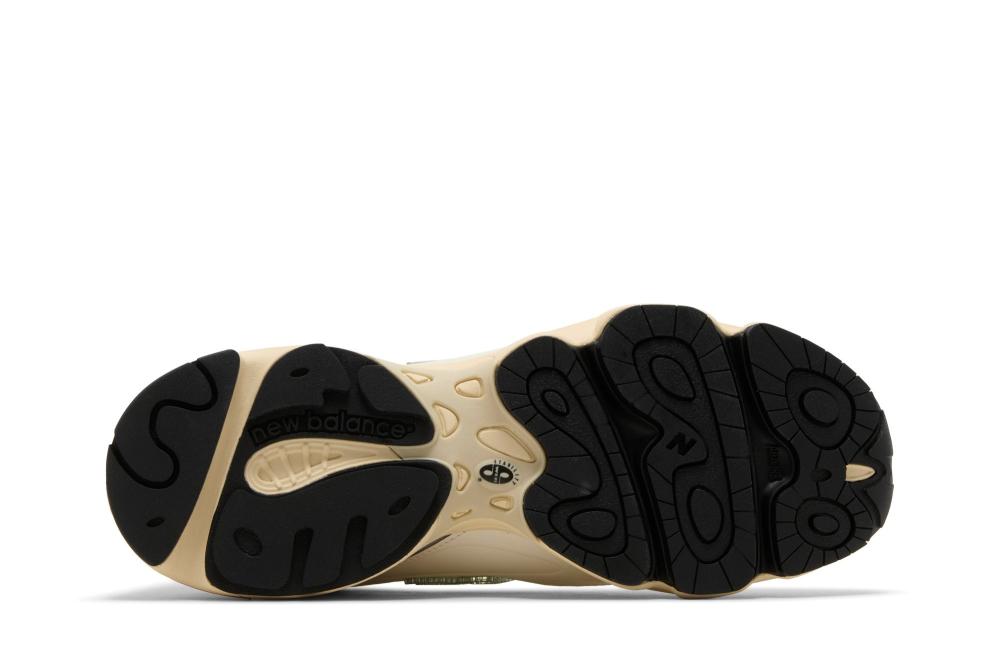 1000 'Angora Moonrock'