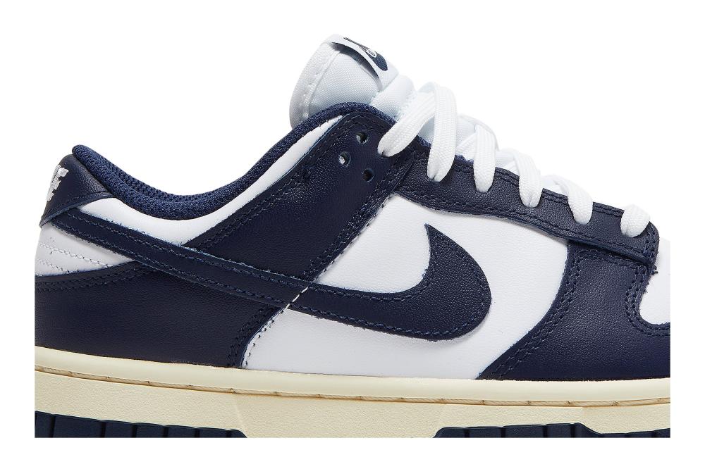 Wmns Dunk Low 'Vintage Navy'