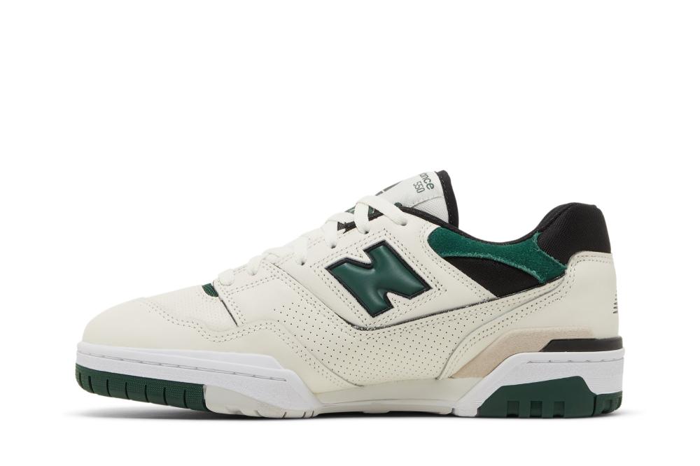 550 'Sea Salt Pine Green'