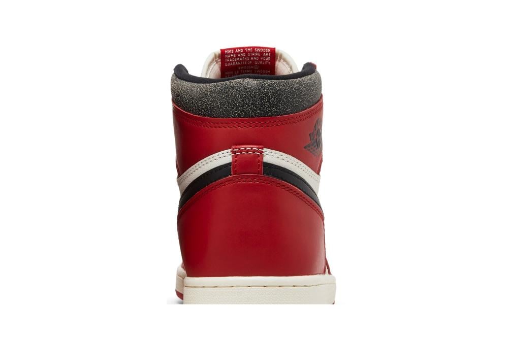 Air Jordan 1 Retro High OG 'Chicago Lost & Found'