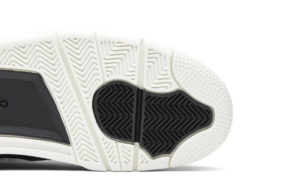 Air Jordan 4 Retro Premium 'Pinnacle'