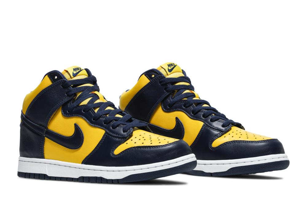 Dunk High SP 'Michigan' 2020