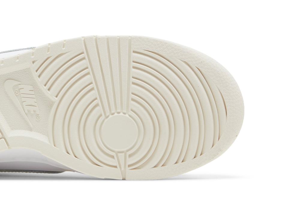 Wmns Dunk Low 'White Sail'