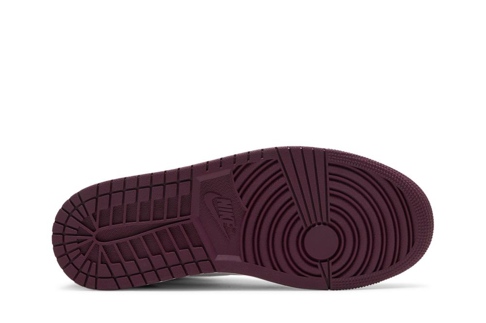 Air Jordan 1 Retro High OG 'Bordeaux'